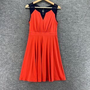 En Focus Dress Women 6 Red Sleeveless Sheath Pleated V Neck Knee Length